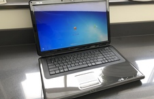 Asus K70A Laptop Legitiem Windows 17”