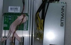 Antminer s9 bitmain incl voeding 150,-  