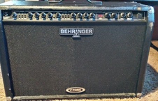 Gitaar versterker: Behringer V-Tone GMX212